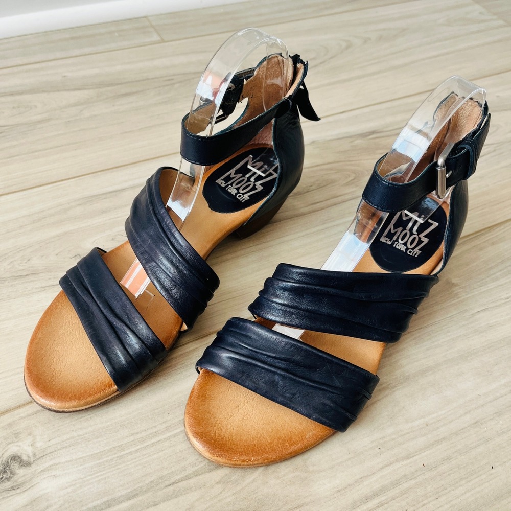 Miz Mooz Cassie Leather Gladiator Sandals Navy 39 Block Heel Ankle Strap Zip